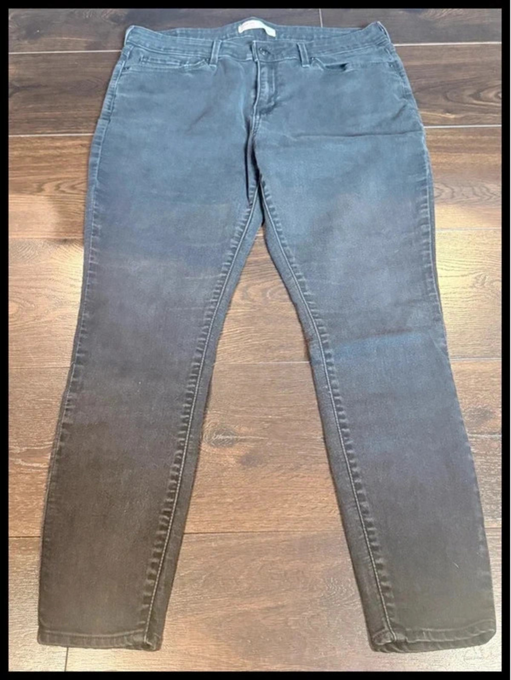 Signature by Levi Strauss Mid Rise Skinny Jeans – Women’s 14 Short (W32 L28) 185